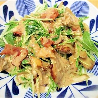 舞茸・ベーコン・水煮の胡麻ドレサラダ